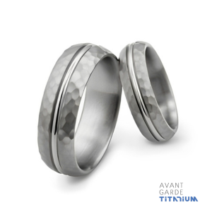 Hammer Finish Titanium Rings With Round Accent